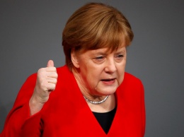 Меркель раскритиковала решение Эрдогана по открытию турецкой границы для беженцев в направлении ЕС