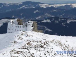 В обсерватории на горе Поп Иван планируют установить телескопы