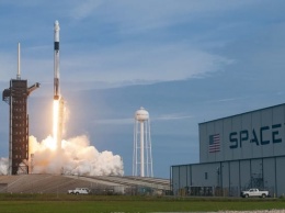 SpaceX наметила на май пилотируемый полет Crew Dragon