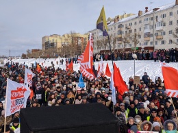 В десятках городах России проходят экологические протесты