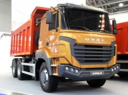 «Этот хоть попадет в производство?»: Вторая попытка «Урала» выпустить новый бескапотный грузовик