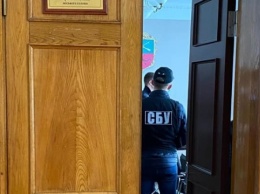 СБУ проводит обыски в запорожской мэрии