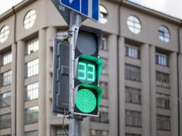 В Киеве с 1 апреля на 17 улицах изменили ограничение по скорости движения транспорта