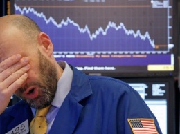 Крах на Уолл-Стрит: Dow Jones и S&P 500 за первый квартал потеряли более 20%