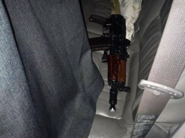 СМИ: пистолет, из которого застрелили полицейского на Днепропетровщине, числится за СБУ Донецка, - ФОТО