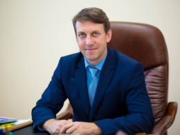 Запорожский депутат задекларировал землю в Крыму и долг в 1,2 миллиона гривен