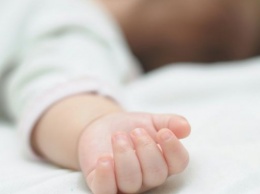 В Запорожской области младенец-сирота в тяжелом состоянии попал в больницу