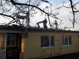 Пожары в Первомайске и Николаеве. Горела крыша, сарай и мусор (ФОТО)