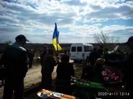 В Мариуполе похоронили экс-добровольца Алексея Симоника, - ФОТО