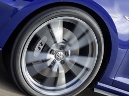 Volkswagen готовит к премьере новый Golf R