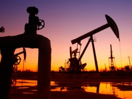 Цены на нефть меняются разнонаправленно в ожидании перенасыщения рынка