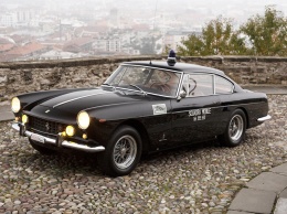На продажу выставили уникальный полицейский суперкар Ferrari