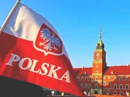 Польша объявляет об ослаблении карантина и открывает детские сады