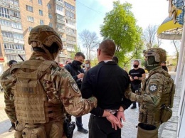 В Хмельницкой области полиция задержала мужчину за вымогательство несуществующих долгов