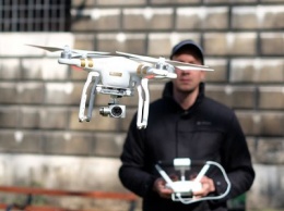Инженеры MIT научились управлять дронами при помощи жестов [ВИДЕО]