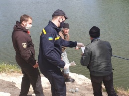 Бериславские спасатели напомнили местным жителям о важности соблюдения правил пожарной безопасности в экосистемах