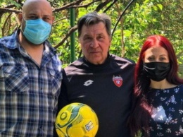Украинская ассоциация футбола помогает бороться с коронавирусом