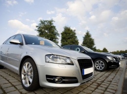 Автомобильный бум. Как за границей можно купить авто по цене "металлолома" в Украине