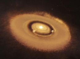 Астрономы получили наиболее четкие снимки формирования планет в облаке вокруг звезды