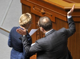 Тимошенко вместо экстренного заседания Рады уезжала в СПА-комплекс Кривецкого - "Схемы"