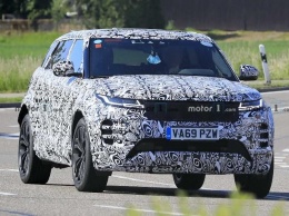 Land Rover приступил к тестам трехрядной версии Range Rover Evoque