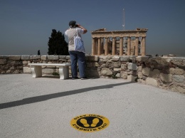 Греция с 15 июня откроет границы для туристов из 20 стран (список)