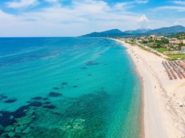Названы самые безопасные пляжи Европы для отдыха во время пандемии