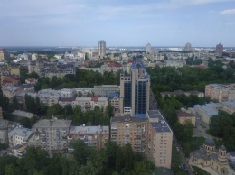 Киев взлетел на 44 позиции в рейтинге дороговизны городов для эмигрантов