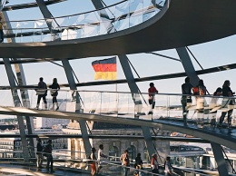 Правительство Германии выделит на поддержку культуры 1 млрд. евро