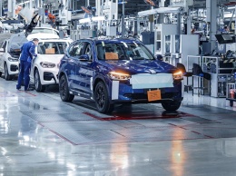 Опубликовано фото электрокара BMW iX3: серийное производство стартует в конце лета