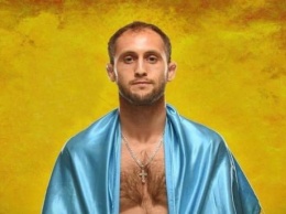 Украинец дебютирует в UFC поединком на бойцовском острове