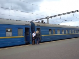 Карантин - не помеха: Укрзализныця расширила список поездов. Даты и маршруты