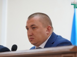 Начальник николаевского УСБУ Виталий Герсак подал в суд на журналистов, которые сообщили о его квартирах и машинах