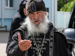 На Урале духовный наставник Поклонской с казаками и боевиками ОРДЛО захватил женский монастырь