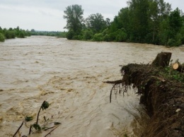 В Черновцах готовят масштабную эвакуацию из-за паводка