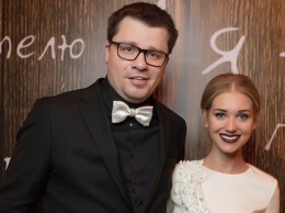 Гарик Харламов опроверг информацию, что их развод с Кристиной Асмус - это шоу