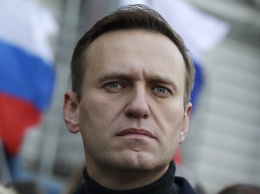 Телеканал "Россия" показал сюжет о критике Навальным парада