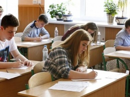 В Донецкой области 89% школьников не смогли пересечь линию разграничения и сдать ВНО