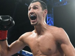 Украинскому боксеру обещают большие проблемы в бою с чемпионом