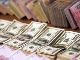 Курс доллара подскочил на фоне заявления об отставке главы НБУ