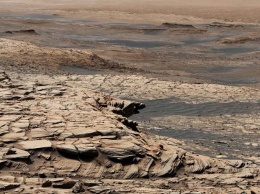 Марсоход Curiosity отправился в «летнее путешествие» по Красной планете