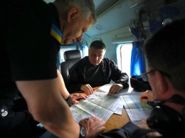 Аваков и Данилов экстренно отправились в Луганскую область (фото)