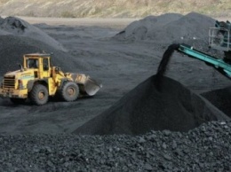 Добыча угля на госшахтах за полгода сократилась еще на треть
