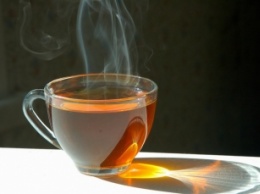 В Мелитополе из водопроводных кранов который день идет чай (фото)