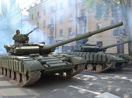 Под Луганск переброшены более десятка российских танков