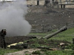 Баку заявляет об артиллерийском обстреле на границе со стороны Армении