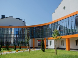 Большое строительство: в Виннице до конца июля сдадут новую школу на 1200 мест
