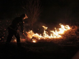 25 пожаров - за один день! Спасатели Днепропетровщины взывают к сознательности граждан
