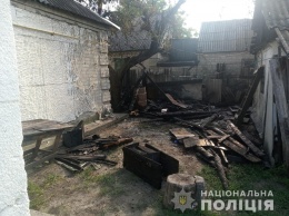 Полицейские Павлограда задержали мужчину, который поджег дом