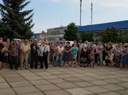 В Каланчаке люди вышли на массовую акцию протеста ради возрождения местной больницы, которая обслуживала 13 населенных пунктов